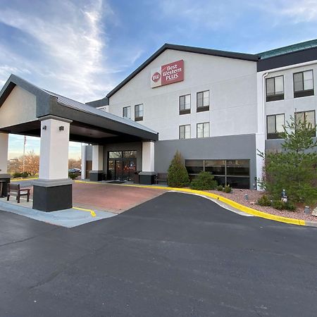 Best Western Plus Kansas City Airport - Kci East Екстер'єр фото