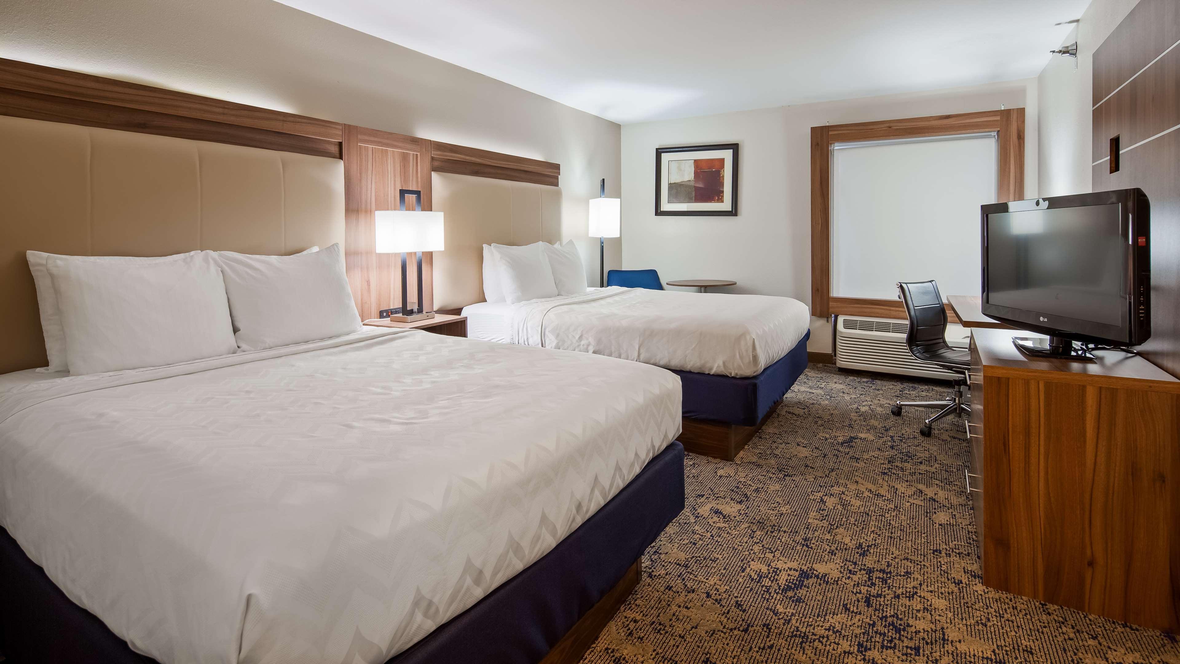 Best Western Plus Kansas City Airport - Kci East Екстер'єр фото