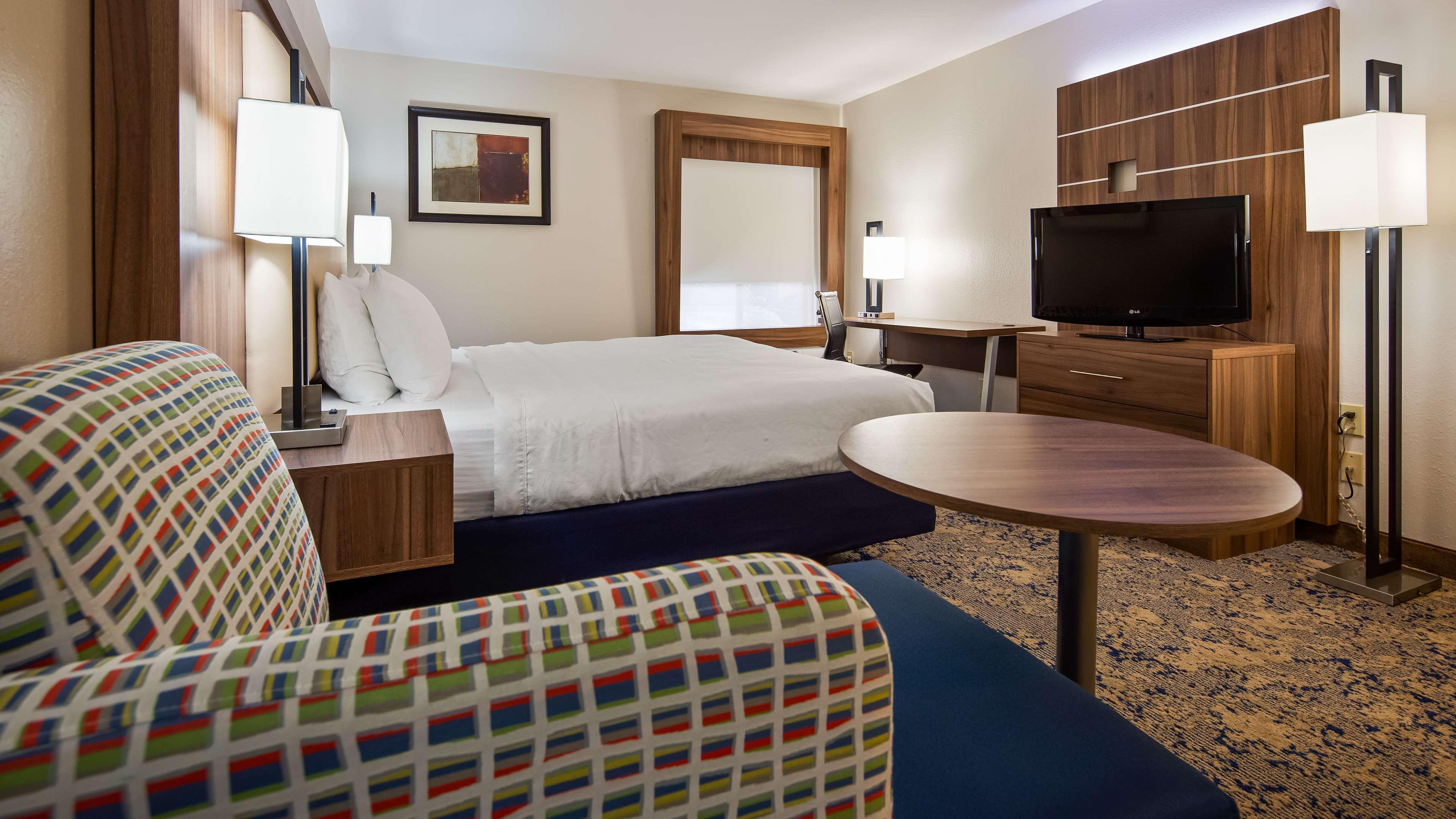 Best Western Plus Kansas City Airport - Kci East Екстер'єр фото
