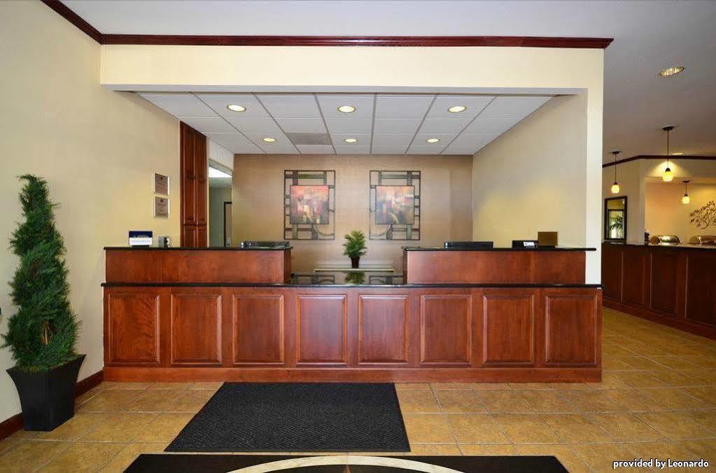 Best Western Plus Kansas City Airport - Kci East Екстер'єр фото